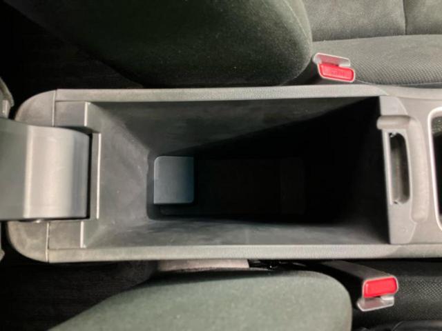 シャトル G・ホンダセンシング 純正 SDナビ/パーキングアシスト バックガイド/ヘッドランプ HID/USBジャック/Bluetooth接続/ETC/EBD付ABS/横滑り防止装置/アイドリングストップ バックカメラ ワンオーナー(32枚目)