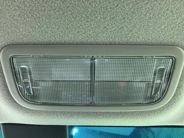 シャトル G・ホンダセンシング 純正 SDナビ/パーキングアシスト バックガイド/ヘッドランプ HID/USBジャック/Bluetooth接続/ETC/EBD付ABS/横滑り防止装置/アイドリングストップ バックカメラ ワンオーナー(38枚目)