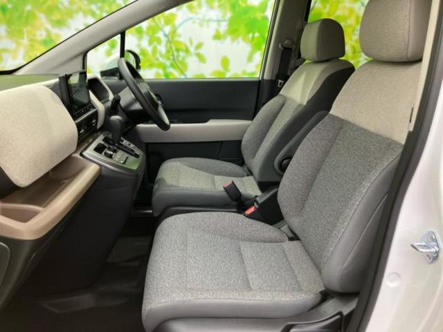 フリード eHEVエアー 保証書/純正 8インチ ナビ/ホンダセンシング/両側電動スライドドア/車線逸脱防止支援システム/パーキングアシスト バックガイド/登録済未使用車/ヘッドランプ LED/USBジャック バックカメラ(7枚目)