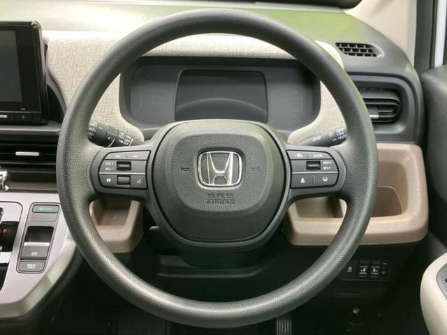 フリード eHEVエアー 保証書/純正 8インチ ナビ/ホンダセンシング/両側電動スライドドア/車線逸脱防止支援システム/パーキングアシスト バックガイド/登録済未使用車/ヘッドランプ LED/USBジャック バックカメラ(15枚目)