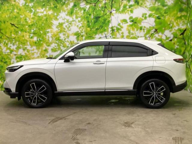 ヴェゼル ｅＨＥＶ　Ｚ　保証書／純正　９インチ　ＳＤナビ／衝突安全装置／シートヒーター／車線逸脱防止支援システム／シート　ハーフレザー／電動バックドア／ヘッドランプ　ＬＥＤ／ＵＳＢジャック／Ｂｌｕｅｔｏｏｔｈ接続／ＥＴＣ（2枚目）