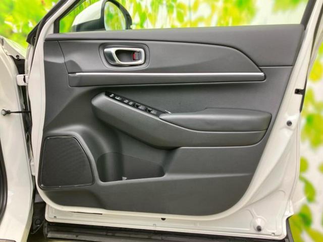 ヴェゼル ｅＨＥＶ　Ｚ　保証書／純正　９インチ　ＳＤナビ／衝突安全装置／シートヒーター／車線逸脱防止支援システム／シート　ハーフレザー／電動バックドア／ヘッドランプ　ＬＥＤ／ＵＳＢジャック／Ｂｌｕｅｔｏｏｔｈ接続／ＥＴＣ（20枚目）