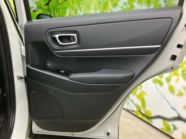 ヴェゼル ｅＨＥＶ　Ｚ　保証書／純正　９インチ　ＳＤナビ／衝突安全装置／シートヒーター／車線逸脱防止支援システム／シート　ハーフレザー／電動バックドア／ヘッドランプ　ＬＥＤ／ＵＳＢジャック／Ｂｌｕｅｔｏｏｔｈ接続／ＥＴＣ（22枚目）