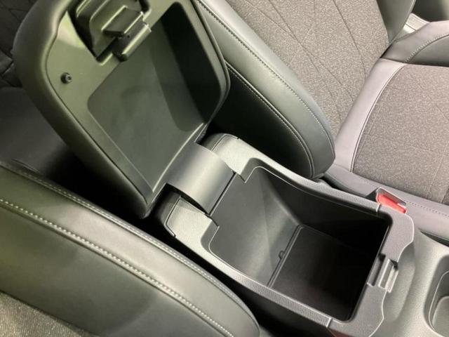 ヴェゼル ｅＨＥＶ　Ｚ　保証書／純正　９インチ　ＳＤナビ／衝突安全装置／シートヒーター／車線逸脱防止支援システム／シート　ハーフレザー／電動バックドア／ヘッドランプ　ＬＥＤ／ＵＳＢジャック／Ｂｌｕｅｔｏｏｔｈ接続／ＥＴＣ（35枚目）