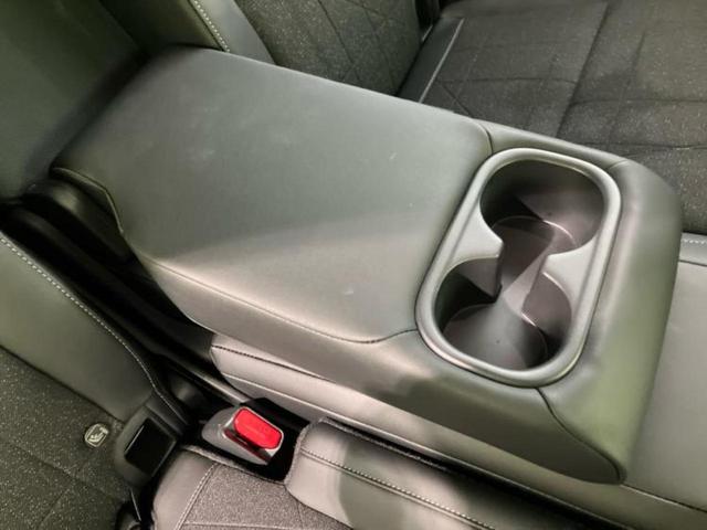 ヴェゼル ｅＨＥＶ　Ｚ　保証書／純正　９インチ　ＳＤナビ／衝突安全装置／シートヒーター／車線逸脱防止支援システム／シート　ハーフレザー／電動バックドア／ヘッドランプ　ＬＥＤ／ＵＳＢジャック／Ｂｌｕｅｔｏｏｔｈ接続／ＥＴＣ（36枚目）