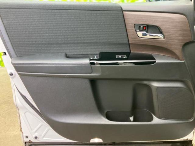 オデッセイハイブリッド eHEVアブソルート・EX 保証書/純正 10インチ SDナビ/衝突安全装置/両側電動スライドドア/シートヒーター/車線逸脱防止支援システム/シート ハーフレザー/電動バックドア/ドライブレコーダー 前後 衝突被害軽減システム(22枚目)