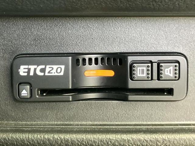 オデッセイハイブリッド eHEVアブソルート・EX 保証書/純正 10インチ SDナビ/衝突安全装置/両側電動スライドドア/シートヒーター/車線逸脱防止支援システム/シート ハーフレザー/電動バックドア/ドライブレコーダー 前後 衝突被害軽減システム(28枚目)