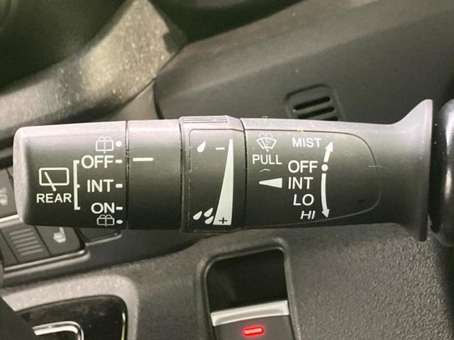 Ｎ－ＢＯＸカスタム ターボコーディネートスタイル２トーン　保証書／純正　ＳＤナビ／ホンダセンシング／両側電動スライドドア／シートヒーター　前席／車線逸脱防止支援システム／シート　合皮／ドライブレコーダー　前後／ヘッドランプ　ＬＥＤ／ＵＳＢジャック　ＤＶＤ再生（17枚目）