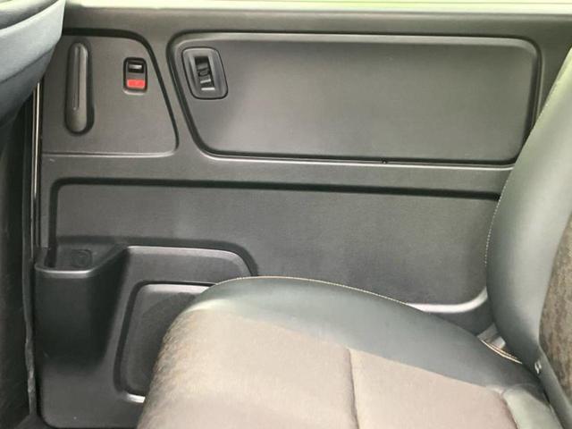 フリード クロスターホンダセンシング 新品タイヤ/保証書/ディスプレイオーディオ/衝突安全装置/両側電動スライドドア/車線逸脱防止支援システム/ヘッドランプ LED/ETC/EBD付ABS/横滑り防止装置/アイドリングストップ 記録簿(25枚目)