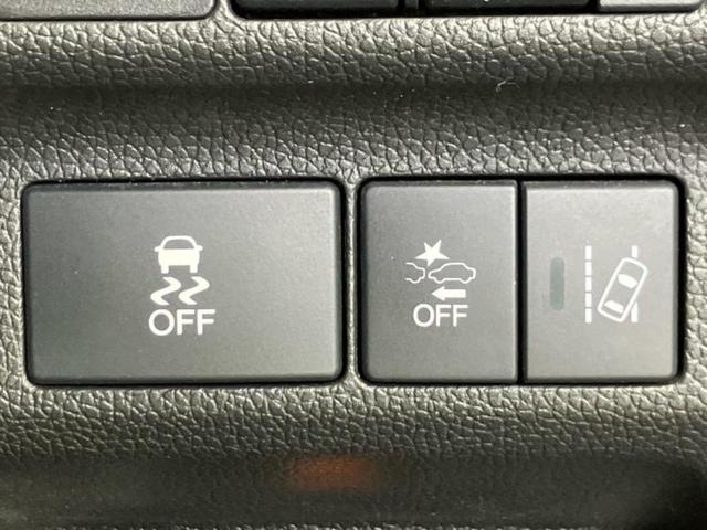 フリード クロスターホンダセンシング 新品タイヤ/保証書/ディスプレイオーディオ/衝突安全装置/両側電動スライドドア/車線逸脱防止支援システム/ヘッドランプ LED/ETC/EBD付ABS/横滑り防止装置/アイドリングストップ 記録簿(28枚目)