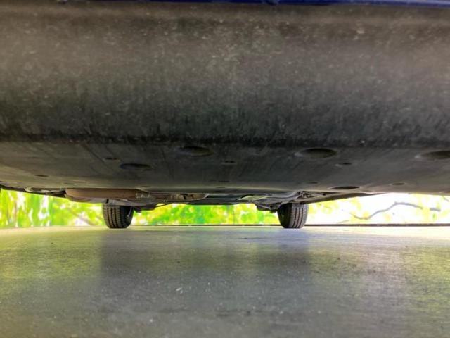 フィット １３Ｇ・Ｆパッケージ　保証書／純正　ＳＤナビ／ドライブレコーダー　前後／ＥＴＣ／ＥＢＤ付ＡＢＳ／横滑り防止装置／アイドリングストップ／バックモニター／フルセグＴＶ／ＤＶＤ／エアバッグ　運転席／エアバッグ　助手席　ＤＶＤ再生（49枚目）