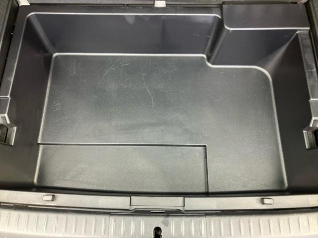 CT CT200hバージョンC 新品タイヤ/保証書/純正 HDDナビ/シートヒーター/ドライブレコーダー 純正/ヘッドランプ LED/Bluetooth接続/ETC/EBD付ABS/横滑り防止装置/アイドリングストップ バックカメラ(24枚目)