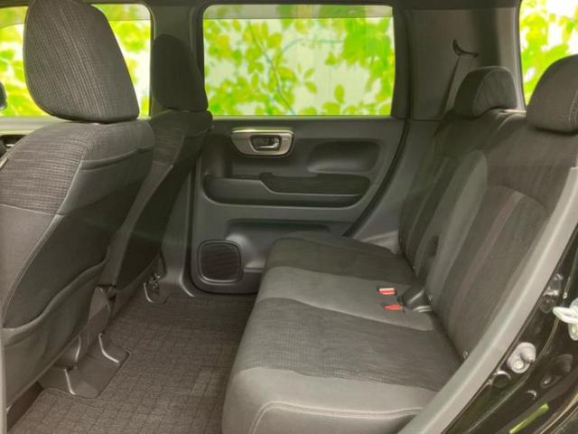 ＷＥＣＡＲＳでは各商談席に大型モニターをご用意しております！見やすい大画面でゆったりと全国の在庫をご覧いただけます！是非ご来店お待ちしております！