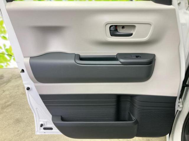 N-BOX ヒョウジュン 保証書/ホンダセンシング/車線逸脱防止支援システム/ヘッドランプ LED/横滑り防止装置/禁煙車/エアバッグ 運転席/エアバッグ 助手席/エンジンスタートボタン/オートライト/取扱説明書(20枚目)