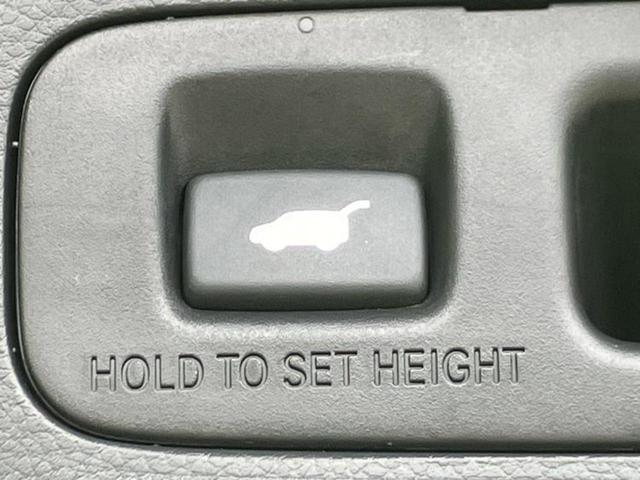 ステップワゴン スパーダ 保証書/純正 11インチ SDナビ/衝突安全装置/両側電動スライドドア/シートヒーター 運転席/車線逸脱防止支援システム/シート ハーフレザー/パーキングアシスト バックガイド 衝突被害軽減システム(28枚目)