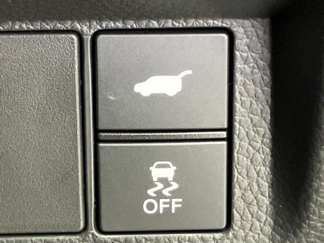 ステップワゴン スパーダ 保証書/純正 11インチ SDナビ/衝突安全装置/両側電動スライドドア/シートヒーター 運転席/車線逸脱防止支援システム/シート ハーフレザー/パーキングアシスト バックガイド 衝突被害軽減システム(32枚目)