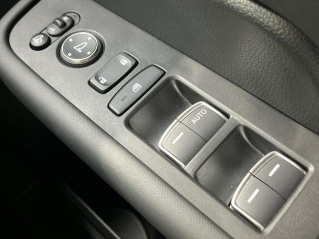 ステップワゴン スパーダ 保証書/純正 11インチ SDナビ/衝突安全装置/両側電動スライドドア/シートヒーター 運転席/車線逸脱防止支援システム/シート ハーフレザー/パーキングアシスト バックガイド 衝突被害軽減システム(41枚目)