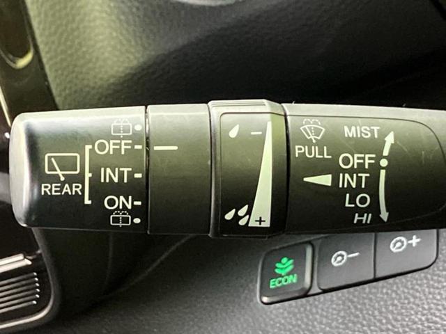 Ｎ－ＢＯＸカスタム Ｇ・ＥＸターボホンダセンシング　保証書／純正　ＳＤナビ／衝突安全装置／両側電動スライドドア／車線逸脱防止支援システム／シート　ハーフレザー／パーキングアシスト　バックガイド／ドライブレコーダー　社外　衝突被害軽減システム　ＤＶＤ再生（17枚目）