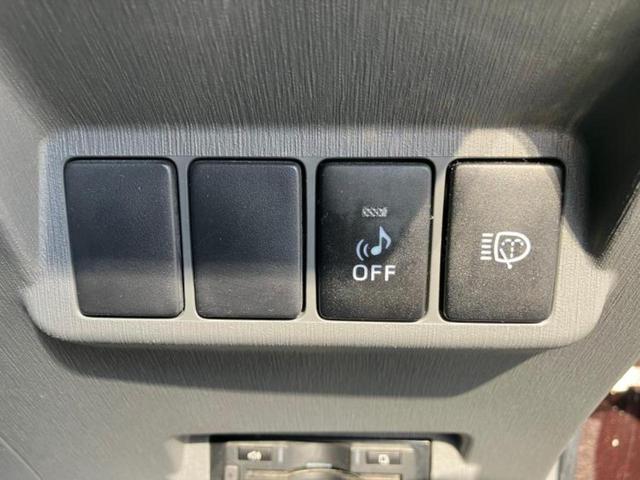 プリウスα Gチューンブラック 新品タイヤ/純正エアロ/保証書/社外 9インチ SDナビ/フリップダウンモニター 社外 9インチ/ヘッドランプ LED/Bluetooth接続/ETC/EBD付ABS/横滑り防止装置 フルエアロ(18枚目)