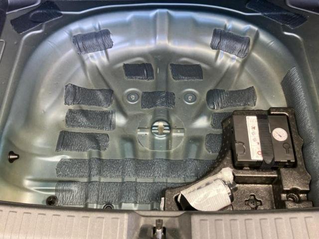 Ａ３ ３０ＴＦＳＩアドバンスド　新品タイヤ／保証書／純正　ＳＤナビ／衝突安全装置／ヘッドランプ　ＬＥＤ／ＥＢＤ付ＡＢＳ／横滑り防止装置／アイドリングストップ／フルセグＴＶ／エアバッグ　運転席／エアバッグ　助手席　衝突被害軽減システム（24枚目）