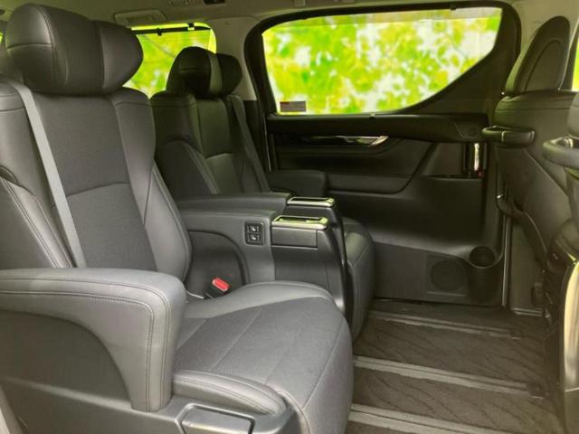 アルファード S Cパッケージ 新品タイヤ/保証書/純正 SDナビ/フリップダウンモニター 純正 12.8インチ/両側電動スライドドア/シート 合皮/電動バックドア/ヘッドランプ LED/ETC/EBD付ABS 後席モニター 記録簿(5枚目)