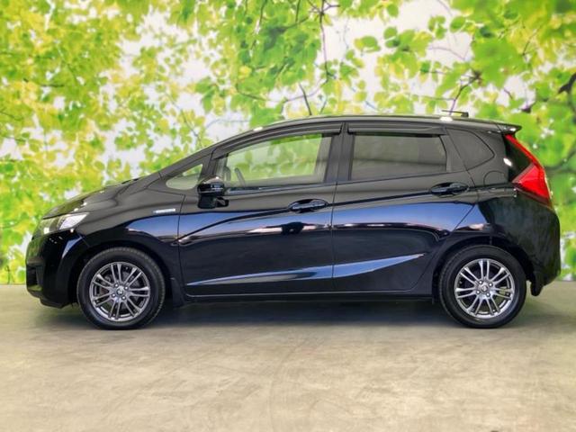 フィットハイブリッド ハイブリッド・Fパッケージ 社外 SDナビ/Bluetooth接続/ETC/EBD付ABS/横滑り防止装置/アイドリングストップ/フルセグTV/DVD/エアバッグ 運転席/エアバッグ 助手席/アルミホイール 社外 15インチ(2枚目)