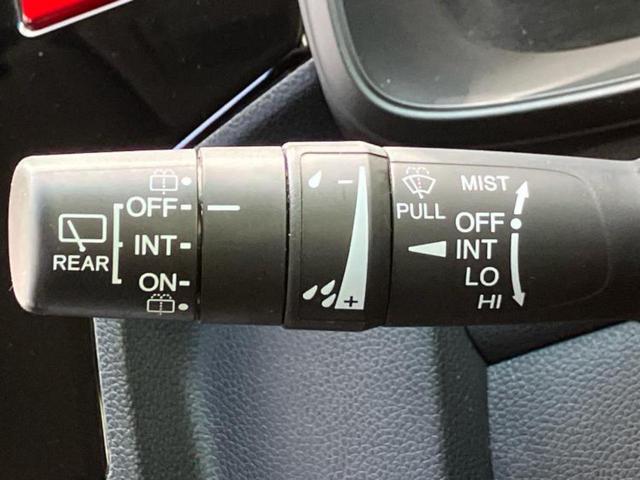 フィットハイブリッド ハイブリッド・Fパッケージ 社外 SDナビ/Bluetooth接続/ETC/EBD付ABS/横滑り防止装置/アイドリングストップ/フルセグTV/DVD/エアバッグ 運転席/エアバッグ 助手席/アルミホイール 社外 15インチ(16枚目)