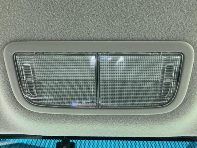 フィットハイブリッド ハイブリッド・Fパッケージ 社外 SDナビ/Bluetooth接続/ETC/EBD付ABS/横滑り防止装置/アイドリングストップ/フルセグTV/DVD/エアバッグ 運転席/エアバッグ 助手席/アルミホイール 社外 15インチ(40枚目)