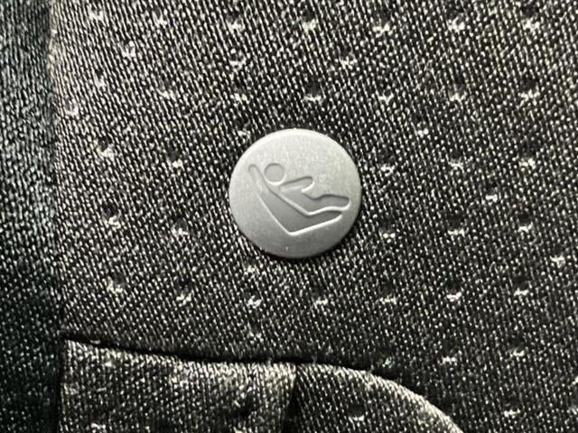 フィットハイブリッド ハイブリッド・Fパッケージ 社外 SDナビ/Bluetooth接続/ETC/EBD付ABS/横滑り防止装置/アイドリングストップ/フルセグTV/DVD/エアバッグ 運転席/エアバッグ 助手席/アルミホイール 社外 15インチ(41枚目)