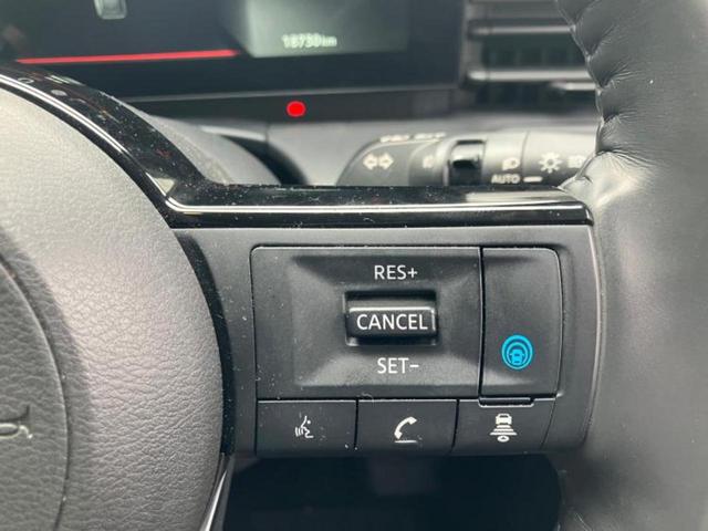 セレナ ｅパワーハイウェイスターＶ　新品タイヤ／保証書／ディスプレイオーディオ＋ナビ／フリップダウンモニター／インテリジェントルームミラー／衝突安全装置／両側電動スライドドア／アラウンドビューモニター／車線逸脱防止支援システム　ドラレコ（17枚目）