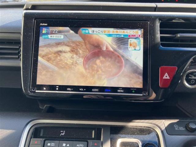 ステップワゴンスパーダ eHEVスパーダG・EXホンダセンシング 新品タイヤ/保証書/純正 9インチ SDナビ/フリップダウンモニター/衝突安全装置/両側電動スライドドア/シートヒーター/車線逸脱防止支援システム/シート ハーフレザー/ドライブレコーダー 社外(11枚目)