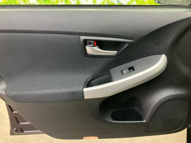 プリウス S 新品タイヤ/保証書/社外 SDナビ/ヘッドランプ HID/ETC/EBD付ABS/横滑り防止装置/アイドリングストップ/バックモニター/フルセグTV/エアバッグ 運転席/エアバッグ 助手席(20枚目)