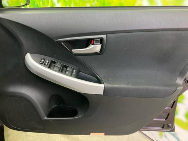 プリウス S 新品タイヤ/保証書/社外 SDナビ/ヘッドランプ HID/ETC/EBD付ABS/横滑り防止装置/アイドリングストップ/バックモニター/フルセグTV/エアバッグ 運転席/エアバッグ 助手席(21枚目)