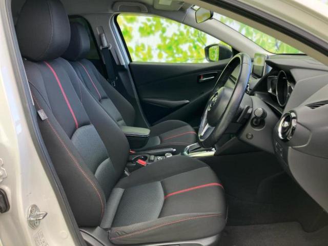 デミオ ＸＤツーリング　保証書／純正　ＨＤＤナビ／衝突安全装置／ヘッドランプ　ＬＥＤ／ＵＳＢジャック／Ｂｌｕｅｔｏｏｔｈ接続／ＥＴＣ／ＥＢＤ付ＡＢＳ／横滑り防止装置／アイドリングストップ／バックモニター／フルセグＴＶ（4枚目）