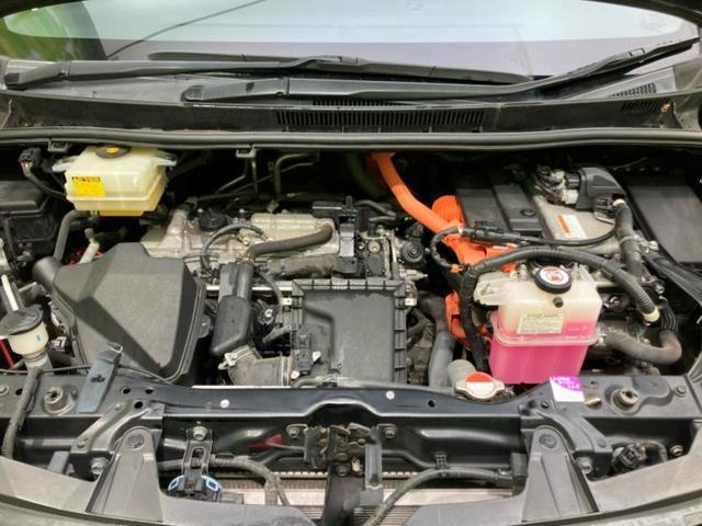 エスクァイア ハイブリッドGiブラックテーラード 純正エアロ/保証書/社外 8インチ SDナビ/フリップダウンモニター 社外 10.1インチ/トヨタセーフティセンス/両側電動スライドドア/シートヒーター 前席/車線逸脱防止支援システム フルエアロ(49枚目)