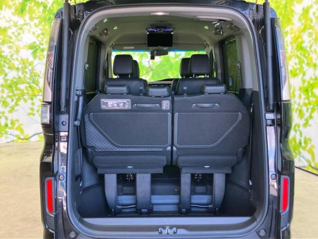 ステップワゴンスパーダ スパーダハイブリッドＧ・ＥＸホンダセンシング　保証書／社外　９インチ　ＳＤナビ／フリップダウンモニター／衝突安全装置／両側電動スライドドア／シートヒーター　前席／車線逸脱防止支援システム／シート　ハーフレザー／ドライブレコーダー　社外　ドラレコ（20枚目）