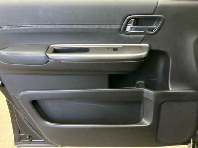 ステップワゴンスパーダ スパーダハイブリッドＧ・ＥＸホンダセンシング　保証書／社外　９インチ　ＳＤナビ／フリップダウンモニター／衝突安全装置／両側電動スライドドア／シートヒーター　前席／車線逸脱防止支援システム／シート　ハーフレザー／ドライブレコーダー　社外　ドラレコ（22枚目）