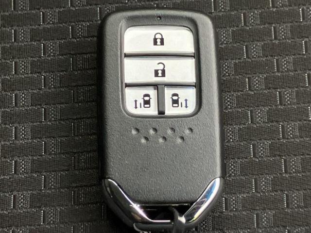 ステップワゴンスパーダ スパーダハイブリッドＧ・ＥＸホンダセンシング　保証書／社外　９インチ　ＳＤナビ／フリップダウンモニター／衝突安全装置／両側電動スライドドア／シートヒーター　前席／車線逸脱防止支援システム／シート　ハーフレザー／ドライブレコーダー　社外　ドラレコ（38枚目）