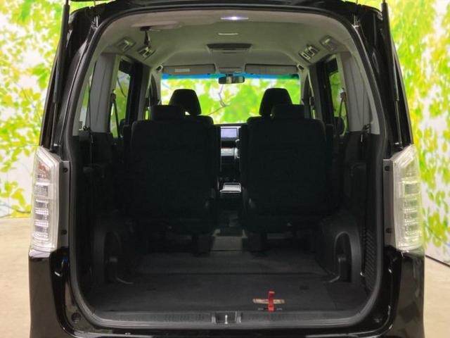 ステップワゴンスパーダ スパーダＺｉ　純正　ＨＤＤナビ／フリップダウンモニター／両側電動スライドドア／マルチビューカメラシステム／ヘッドランプ　ＨＩＤ／ＥＴＣ／ＥＢＤ付ＡＢＳ／横滑り防止装置／フロントモニター／サイドモニター　バックカメラ（21枚目）