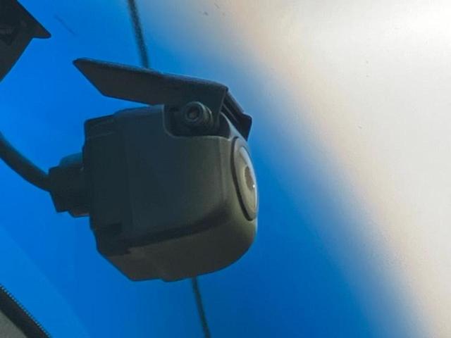 ステップワゴンスパーダ スパーダＺｉ　純正　ＨＤＤナビ／フリップダウンモニター／両側電動スライドドア／マルチビューカメラシステム／ヘッドランプ　ＨＩＤ／ＥＴＣ／ＥＢＤ付ＡＢＳ／横滑り防止装置／フロントモニター／サイドモニター　バックカメラ（42枚目）