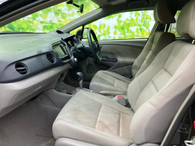 インサイト G 保証書/純正 HDDナビ/EBD付ABS/アイドリングストップ/バックモニター/ワンセグTV/エアバッグ 運転席/エアバッグ 助手席/アルミホイール 社外 15インチ/パワーウインドウ バックカメラ(6枚目)