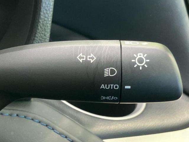 ヴォクシー S-Z 純正エアロ/保証書/ディスプレイオーディオ+ナビ10インチ/フリップダウンモニター 純正 14インチ/デジタルインナーミラー/衝突安全装置/両側電動スライドドア/シートヒーター 全席 全周囲カメラ(17枚目)