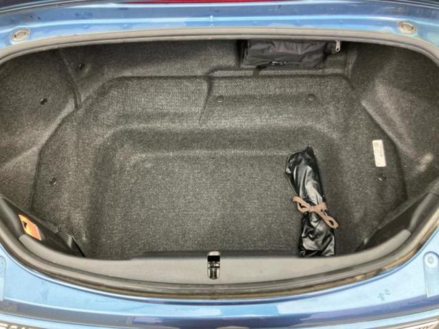 ロードスター Ｓスペシャルパッケージ　新品タイヤ／保証書／純正　ＨＤＤナビ／シートヒーター　前席／ＵＳＢジャック／Ｂｌｕｅｔｏｏｔｈ接続／ＥＴＣ／ＥＢＤ付ＡＢＳ／横滑り防止装置／アイドリングストップ／バックモニター／フルセグＴＶ／ＤＶＤ（8枚目）