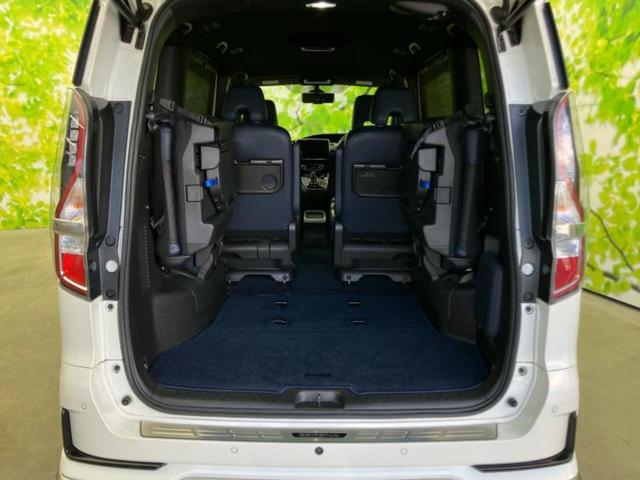 セレナ ｅパワーオーテックスポーツスペック　新品タイヤ／保証書／純正　１０インチ　ＳＤナビ／インテリジェントルームミラー／衝突安全装置／両側電動スライドドア／シートヒーター　前席／全方位モニター／車線逸脱防止支援システム／シート　ハーフレザー（21枚目）