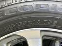 WECARSの展示場では実際に見て、触ってお車をお選びいただけます!知識の豊富な営業スタッフが様々なカーライフをご提案いたします!