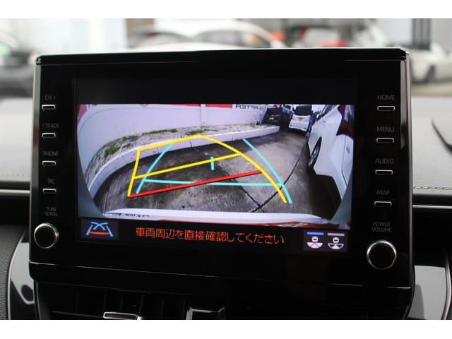 カローラツーリング ハイブリッド　ダブルバイビー　純正ナビ／フルセグＴＶ／バックカメラ／衝突軽減ブレーキシステム／アダクティブクルーズコントロール／黒革シート／コーナーセンサー／純正１７インチアルミホイール／シートヒーター／ＥＴＣ／スマートキー／（3枚目）