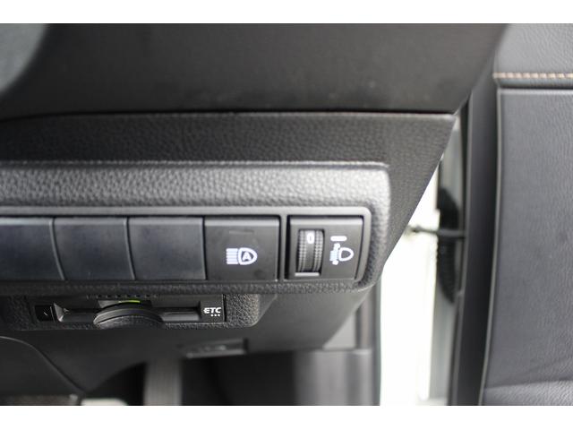 カローラツーリング ダブルバイビー 禁煙車 バックカメラ トヨタセーフティセンス アダクティブクルーズコントロール 純正17インチアルミホイール LEDヘッドライト クリアランスソナー  スマートキー ETC レーンキープアシスト(43枚目)