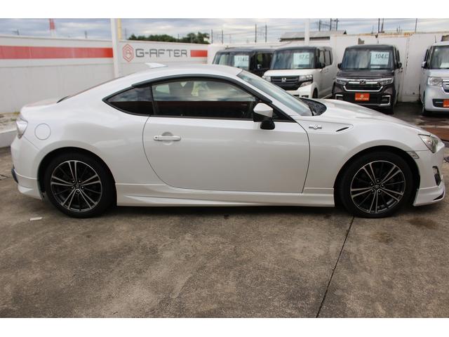 86 GT モデリスタエアロ 純正ナビ バックカメラ HIDヘッドライト フルセグTV ETC プッシュスタート 純正17インチアルミホイール Bluetooth接続 スマートキー 電動格納ミラー(10枚目)