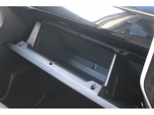 ルーミー カスタムＧ－Ｔ　禁煙車　モデリスタエアロ　純正９インチナビ　フルセグＴＶ　バックカメラ　ＬＥＤヘッドライト　両側電動スライドドア　クルーズコントロール　スマートアシスト２　ビルトインＥＴＣ　プッシュスタート（56枚目）