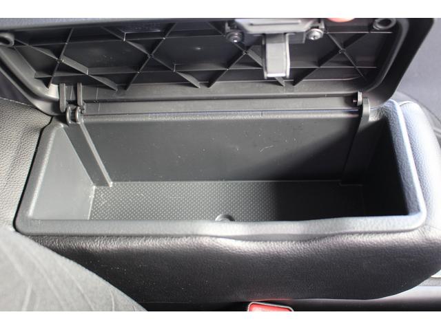 ルーミー カスタムＧ－Ｔ　禁煙車　モデリスタエアロ　純正９インチナビ　フルセグＴＶ　バックカメラ　ＬＥＤヘッドライト　両側電動スライドドア　クルーズコントロール　スマートアシスト２　ビルトインＥＴＣ　プッシュスタート（60枚目）